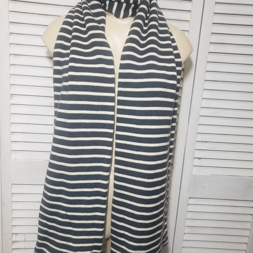 Everlane striped Wool Blended Scarves (2) OS RN 13